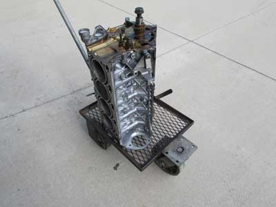 BMW 4.8L V8 N62N Engine Block Assembly for Rebuild or Parts (Crankshaft, Pistons, and Rods) 11110396206 550i 650i10
